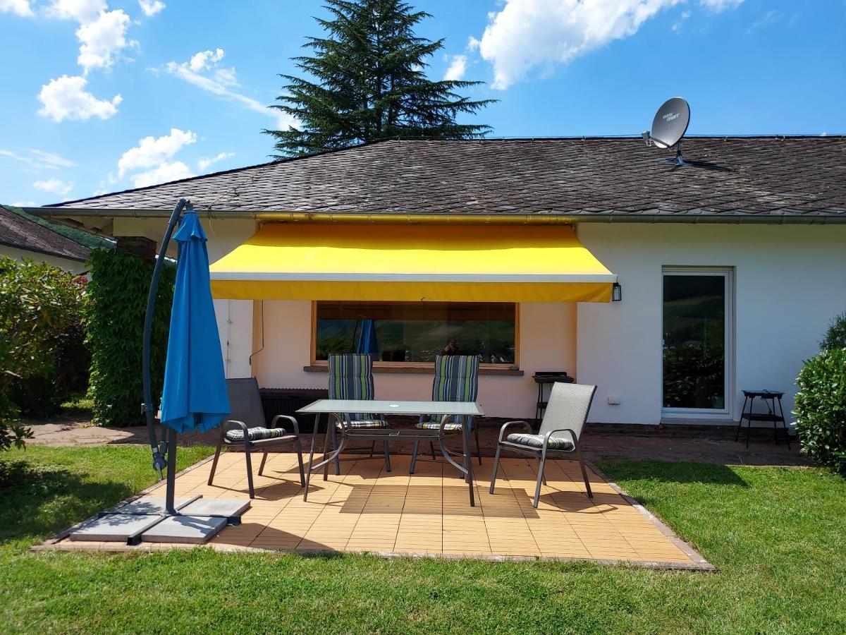 Ferienhaus Zum Prinzenkopf Alf Exteriér fotografie