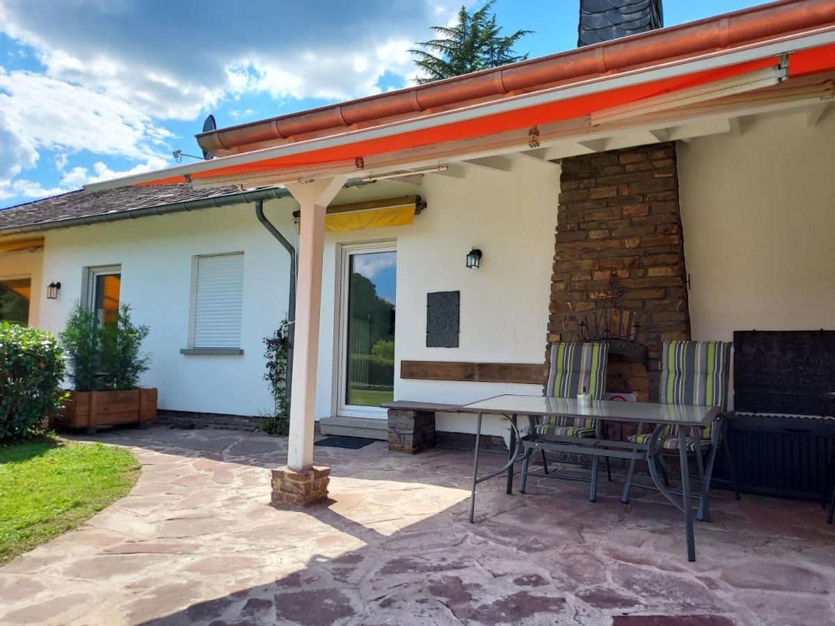 Ferienhaus Zum Prinzenkopf Alf Exteriér fotografie